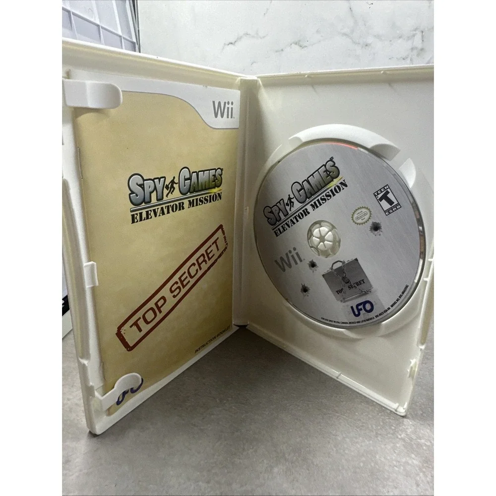 Spy Games Elevator Mission Wii Shooter.  Complete w/ Manual - Tested